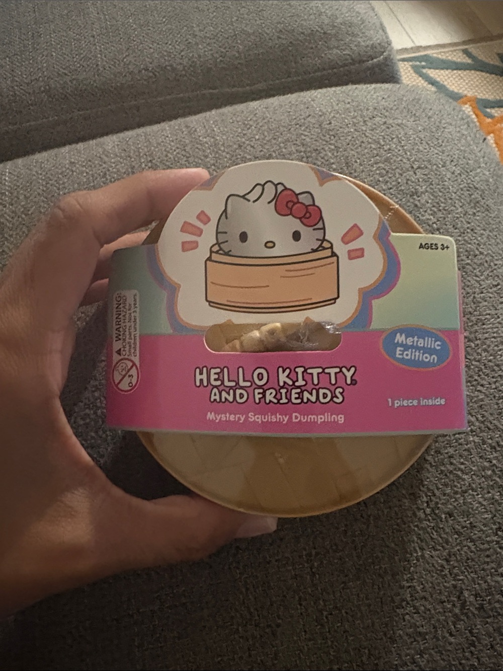 Hello Kitty Metallic Gold and Pink Mystery Squishy Dumpling - Hello Kitty